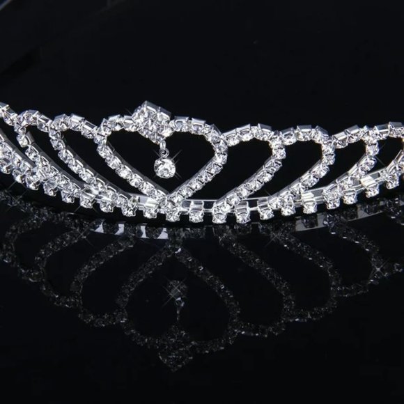 NEW Silver Heart Crystal Rhinestone Tiara - bridal, prom, dance, costume | OS - Picture 3 of 6